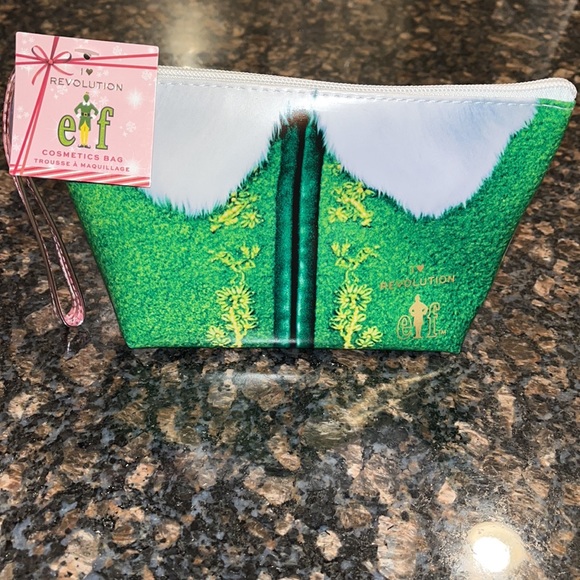 I ❤️ Revolution x Elf - Picture 2 of 5